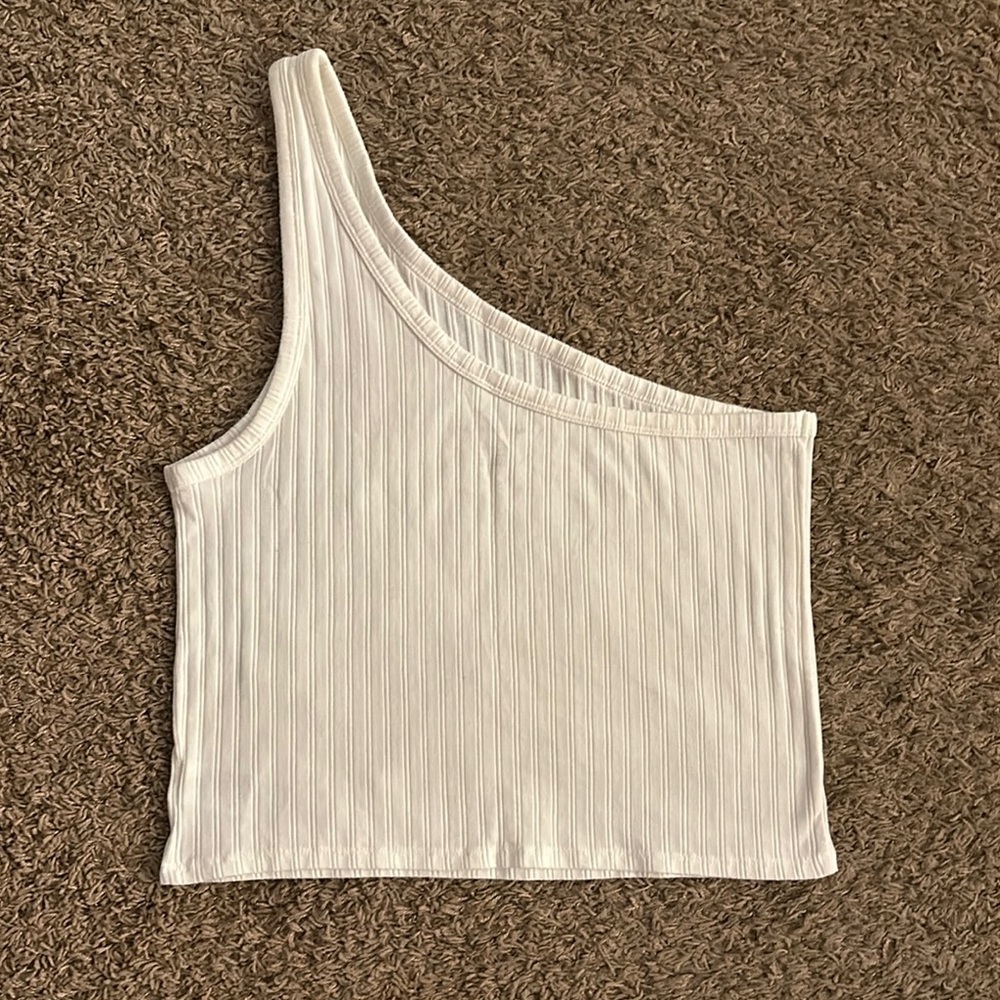 One-Shoulder White Ribbed Top - Picture 2 of 2